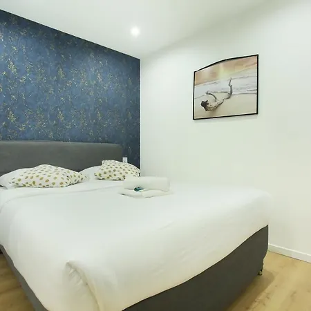 Appartement Rent A - 253, 2bdr Center Of *