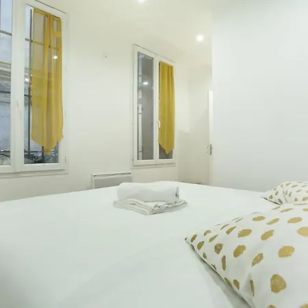 Rent A - 253, 2bdr Center Of