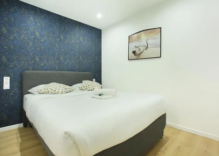 شقة Rent A - 253, 2bdr Center Of *
