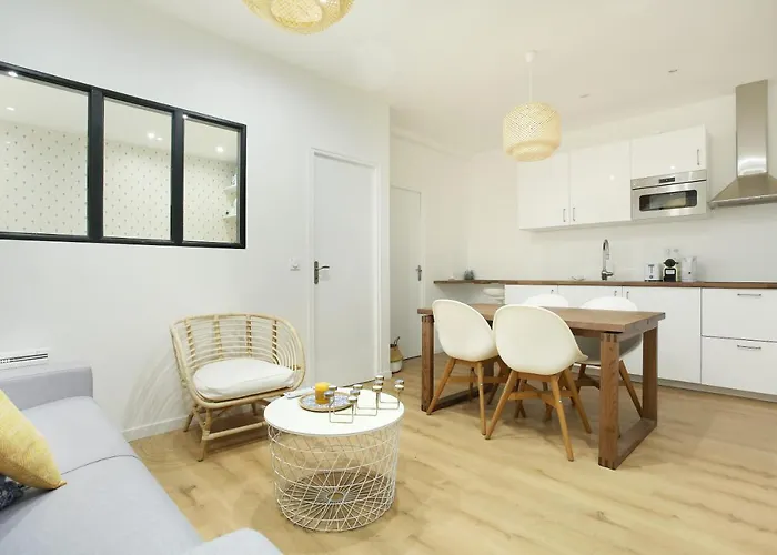 Rent A - 253, 2bdr Center Of * باريس